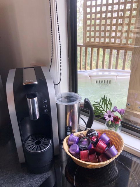 Corroboree Spa Cabin- Eaglereach - Accommodation in Bendigo 3