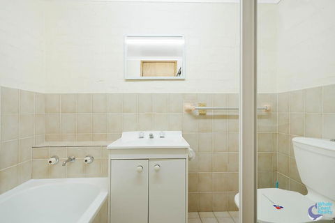Countess Court Unit - Great Ocean Views - Accommodation in Bendigo 2