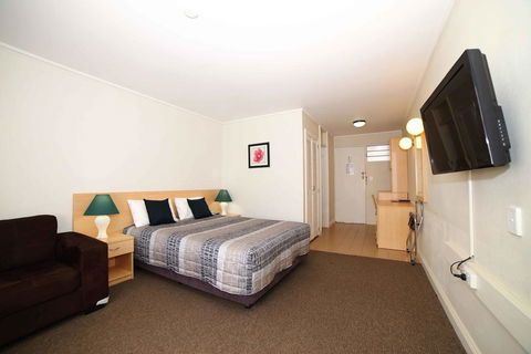 Country Gardens Motel - Accommodation in Bendigo 0