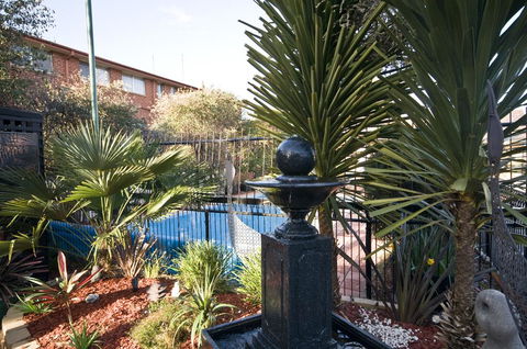 Country Plaza Motel - Accommodation in Bendigo 2