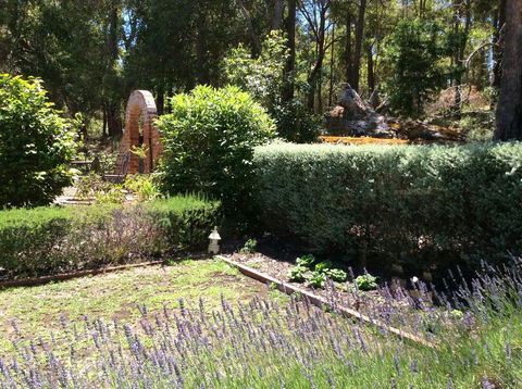 Crabapple Lane - Accommodation in Bendigo 2