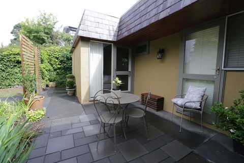 Cygnet, Studio On Sturt - Accommodation in Bendigo 1