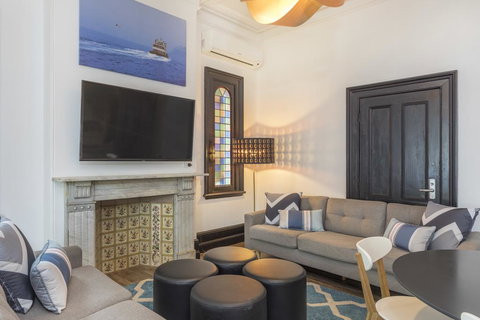 Dalziel Lodge - Accommodation in Bendigo 1