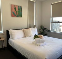 Delicate and Peaceful Bundoora Townhouse 11-R2 - Accommodation in Bendigo