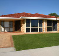 Denison Waterfront - Accommodation in Bendigo