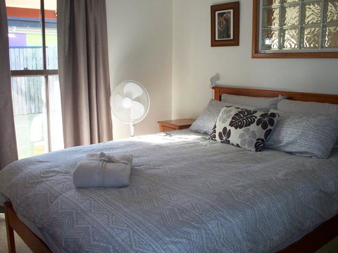 Dog Friendly Holiday House At Red Beach - Accommodation in Bendigo 2