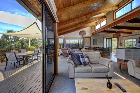 Dove On Freycinet - Accommodation in Bendigo 2
