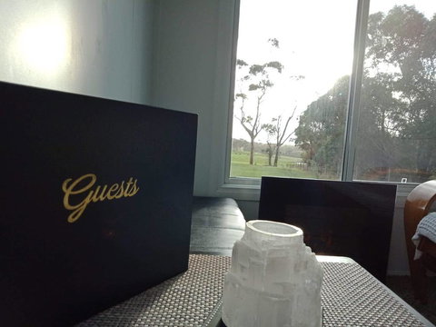 Dyl & Lil's Tiny House On Wheels - Accommodation in Bendigo 3