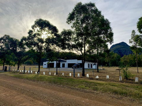Elysium Fields Moogerah - Accommodation in Bendigo 1