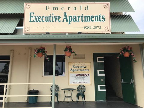 Emerald Executive Apartments - Accommodation in Bendigo 2