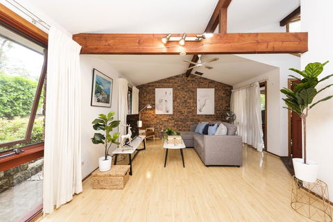 Epping 3BR 3BA Fast Wifi Easy Parking House - Accommodation in Bendigo 0