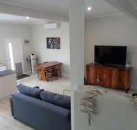 Erwins Lagoon Retreat - Accommodation in Bendigo