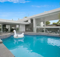 Essence of Broadbeach - Accommodation in Bendigo