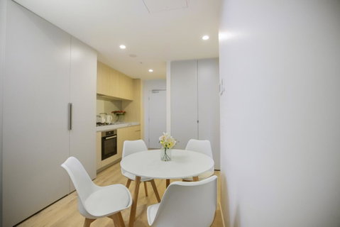Everhome Melbourne Village 2109 - Accommodation in Bendigo 2