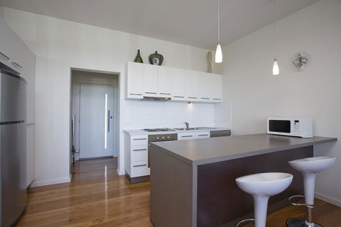 Exclusive Anglesea River Beach Apartment - Accommodation in Bendigo 1