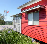 Flame Hill Vineyard - Accommodation in Bendigo