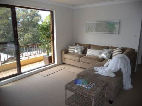 Fleur Court, Unit 9, 26-28 Head Street - Accommodation in Bendigo 2