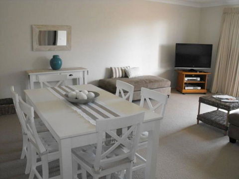 Fleur Court, Unit 9, 26-28 Head Street - Accommodation in Bendigo 3