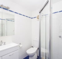 Forster Holiday Lodge 09 - Accommodation in Bendigo