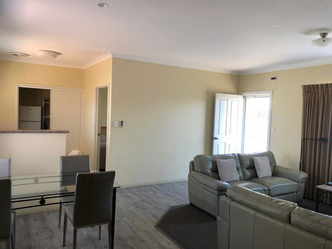 Gale Street Motel & Villas - Accommodation in Bendigo 2