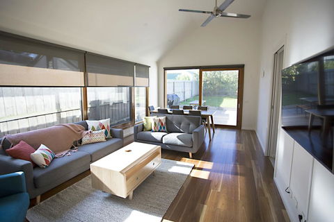 GALWAY COTTAGE - Accommodation in Bendigo 0
