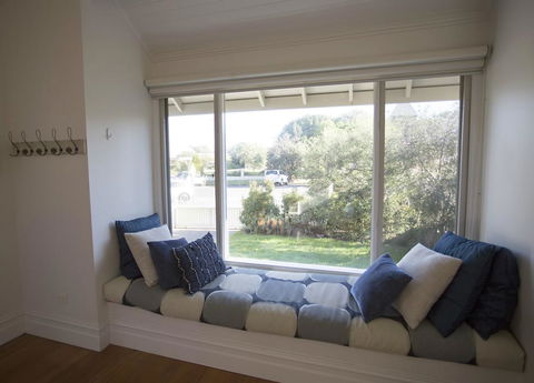 GALWAY COTTAGE - Accommodation in Bendigo 3