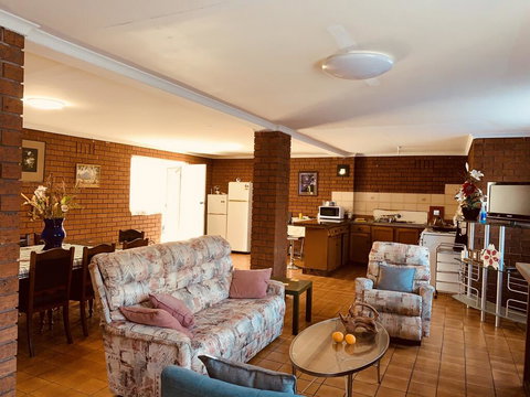 Gertz Home - Accommodation in Bendigo 1