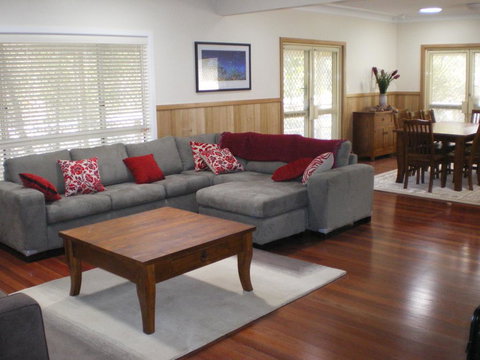 Gibraltar House - Accommodation in Bendigo 0