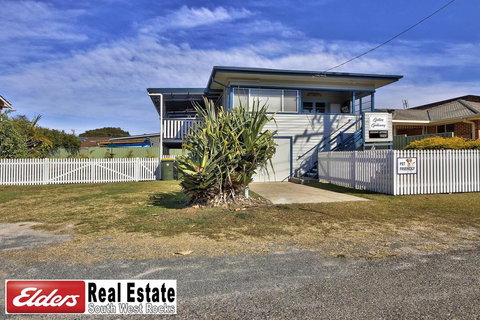 Gillies Getaway At South West Rocks - Accommodation in Bendigo 0