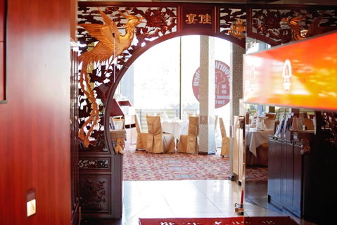 Golden Pebble Hotel - Accommodation in Bendigo 2