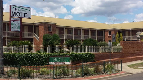 Golf Links Motel - Accommodation in Bendigo 1