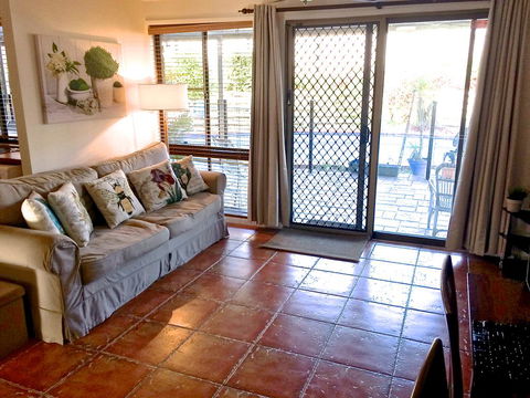 Great For Families.Pool & Kitchen - Accommodation in Bendigo 2