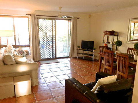 Great For Families.Pool & Kitchen - Accommodation in Bendigo 3