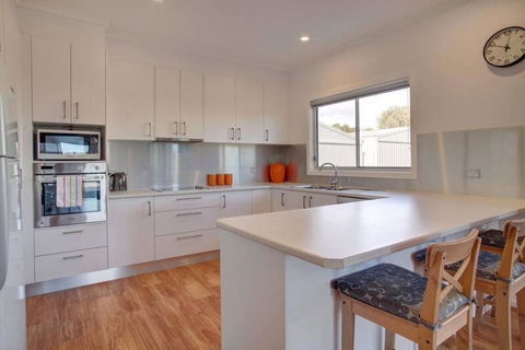 Grey On The Bay - Accommodation in Bendigo 3