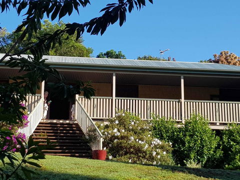 Gumtree House Montville - Accommodation in Bendigo 2