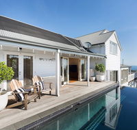 Hampton's Retreat Family friendly water views close to beach with heated pool - Accommodation in Bendigo