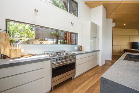 Headland House - Accommodation in Bendigo 1