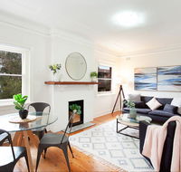 Heritage Home Metres from Manly Beaches and Dining - Accommodation in Bendigo