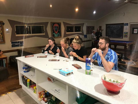 Hervey Bay Flashpackers - Accommodation in Bendigo 2
