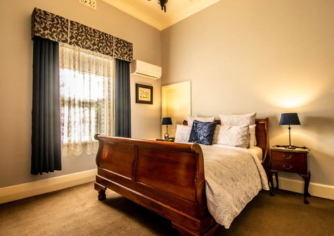 Heytesbury House - Accommodation in Bendigo 3