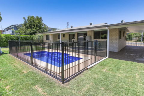 Hibiscus Holiday Home - Accommodation in Bendigo 0