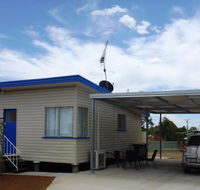 Holiday House Clermont - Accommodation in Bendigo