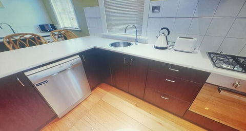 Home Away From Home - Accommodation in Bendigo 1