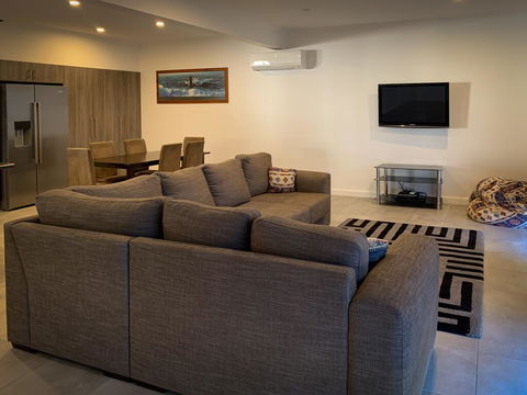 Hooterville - Accommodation in Bendigo 3