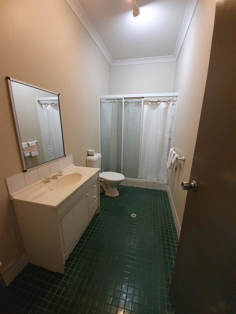 Hotel Allen - Accommodation in Bendigo 3