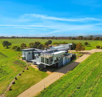 Hotel California Road at Inkwell Wines - Accommodation in Bendigo