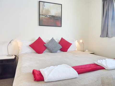 Jadran Motel & El Jays Holiday Lodge - Accommodation in Bendigo 3
