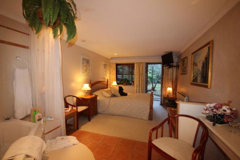 Kalimna - Spa Room - Accommodation in Bendigo 2