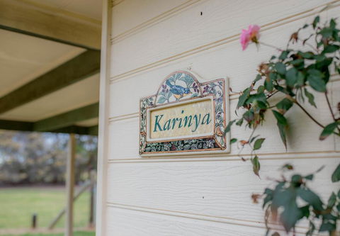 Karinya Cottage - Pet Friendly Country Retreat - Accommodation in Bendigo 3
