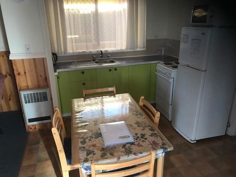Kellraine Holiday Units - Accommodation in Bendigo 0